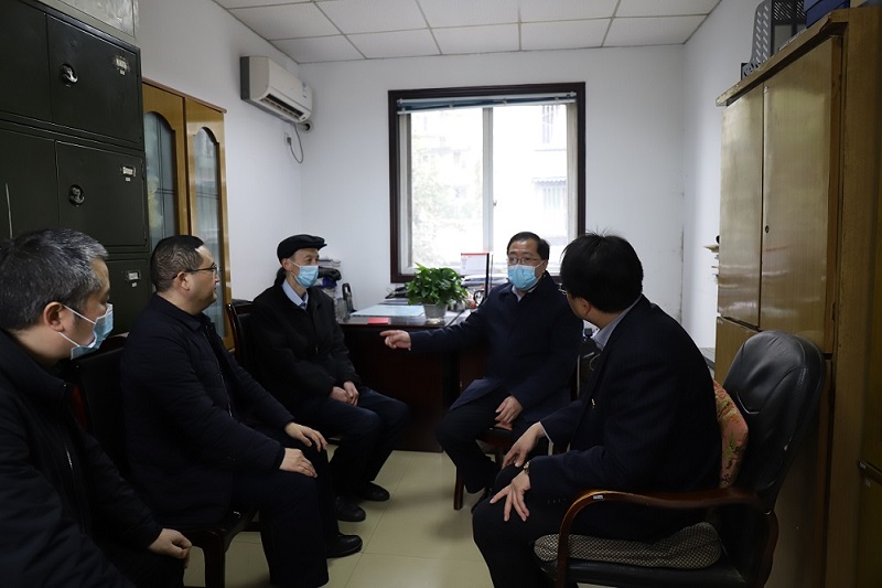 1611922203643651.jpg IMG_4991.jpg