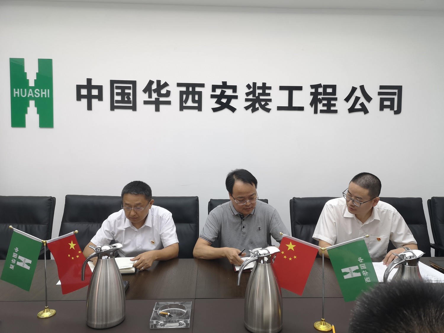 1628558723861282.jpg 000000.jpg