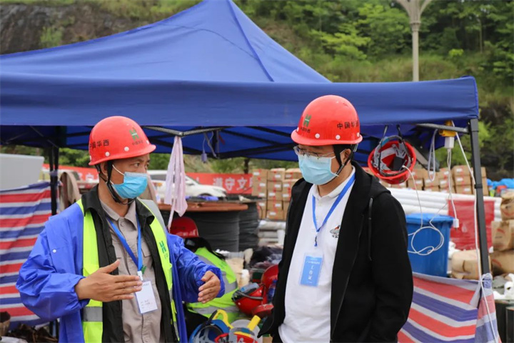 1663421936193640.jpg 640 (1).jpg