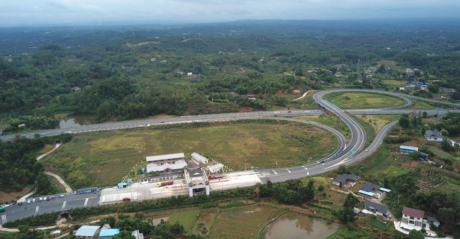 1685932403643048.jpg 1685932403643048.jpg