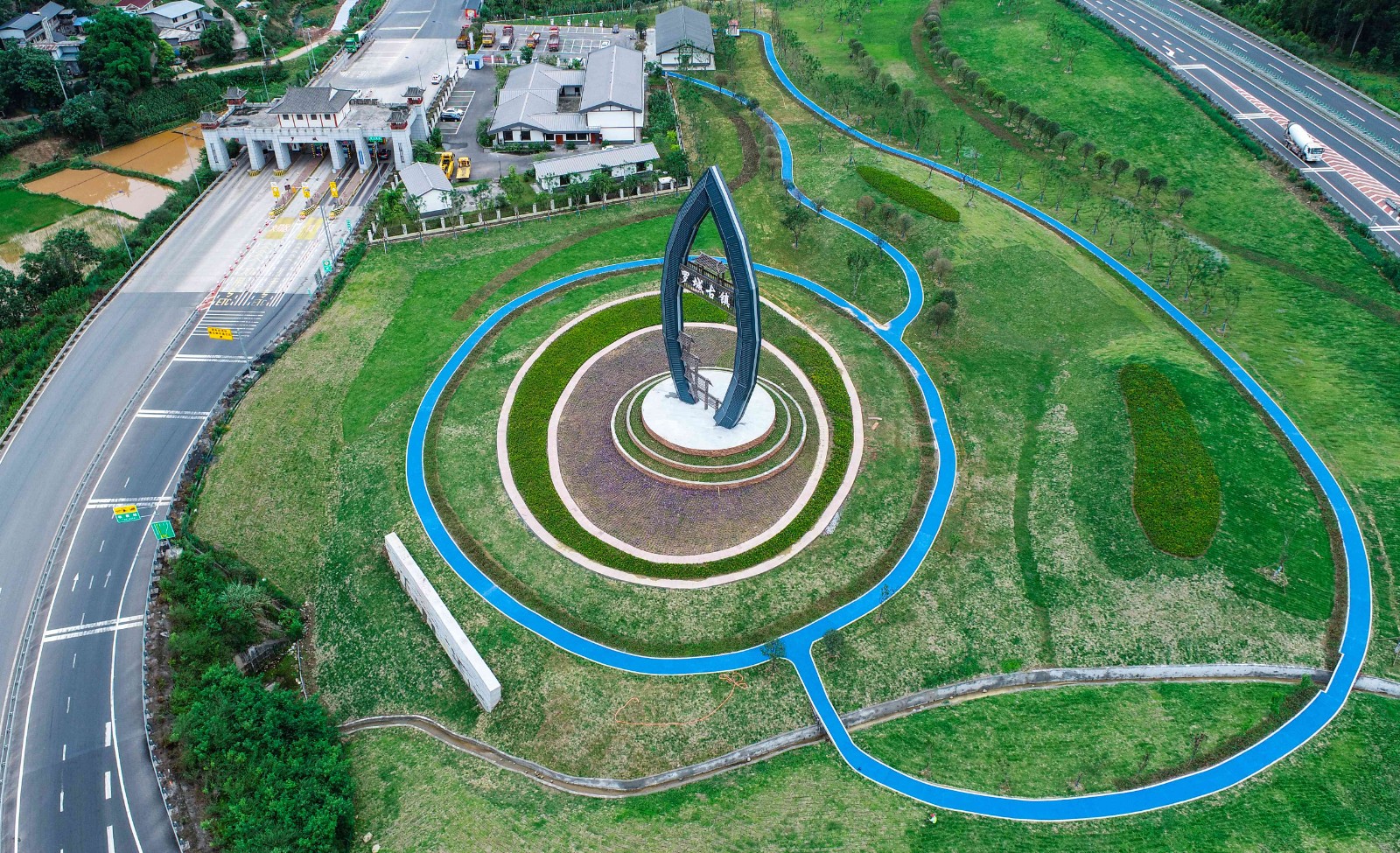 1685932582652313.jpg 1685932582652313.jpg