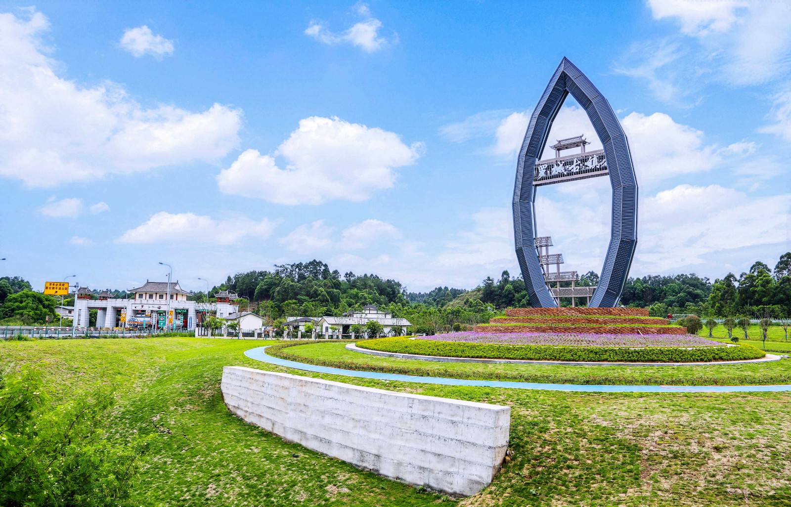 1685932583895638.jpg 1685932583895638.jpg