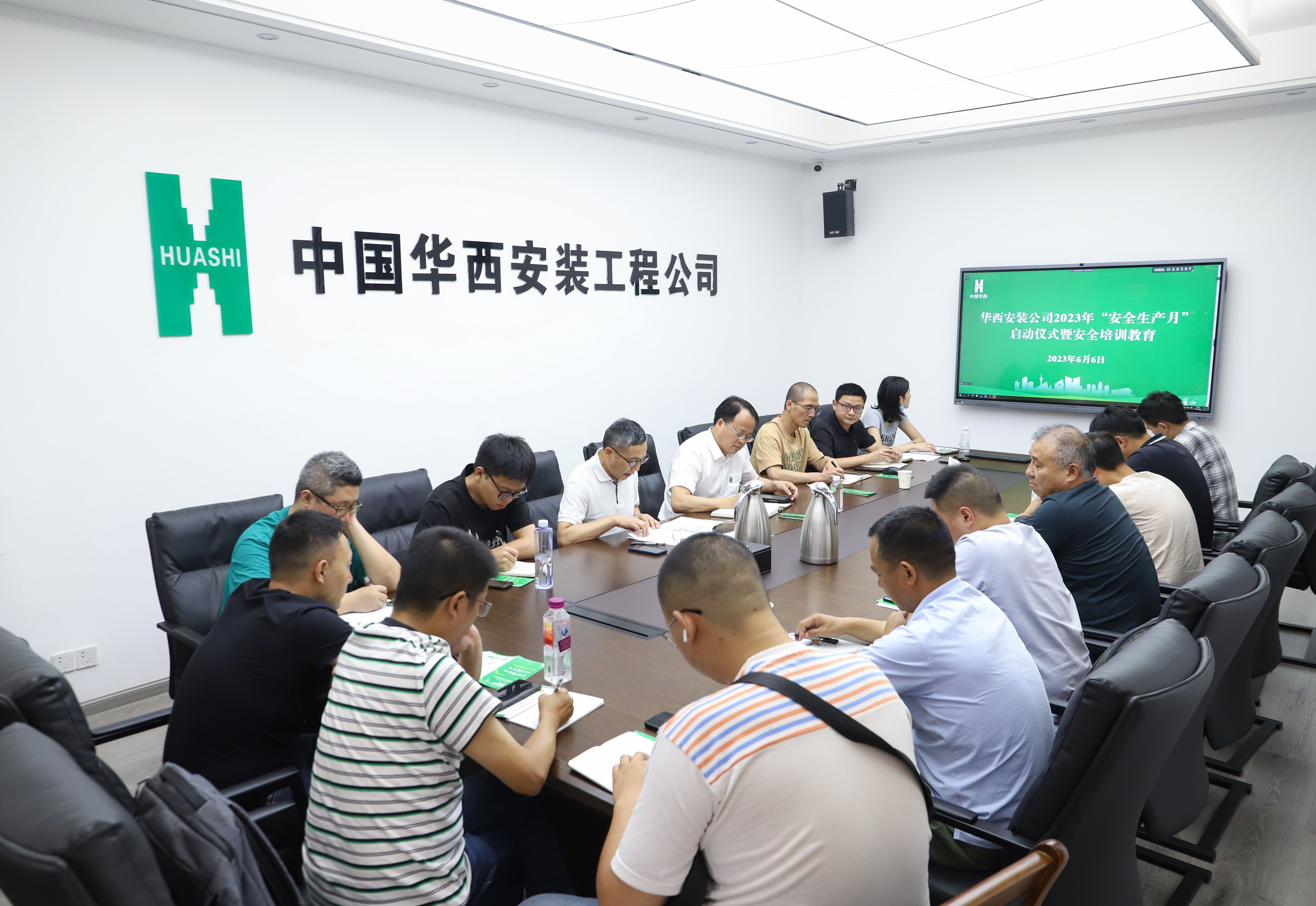 1686101872442850.jpg 1686101872442850.jpg