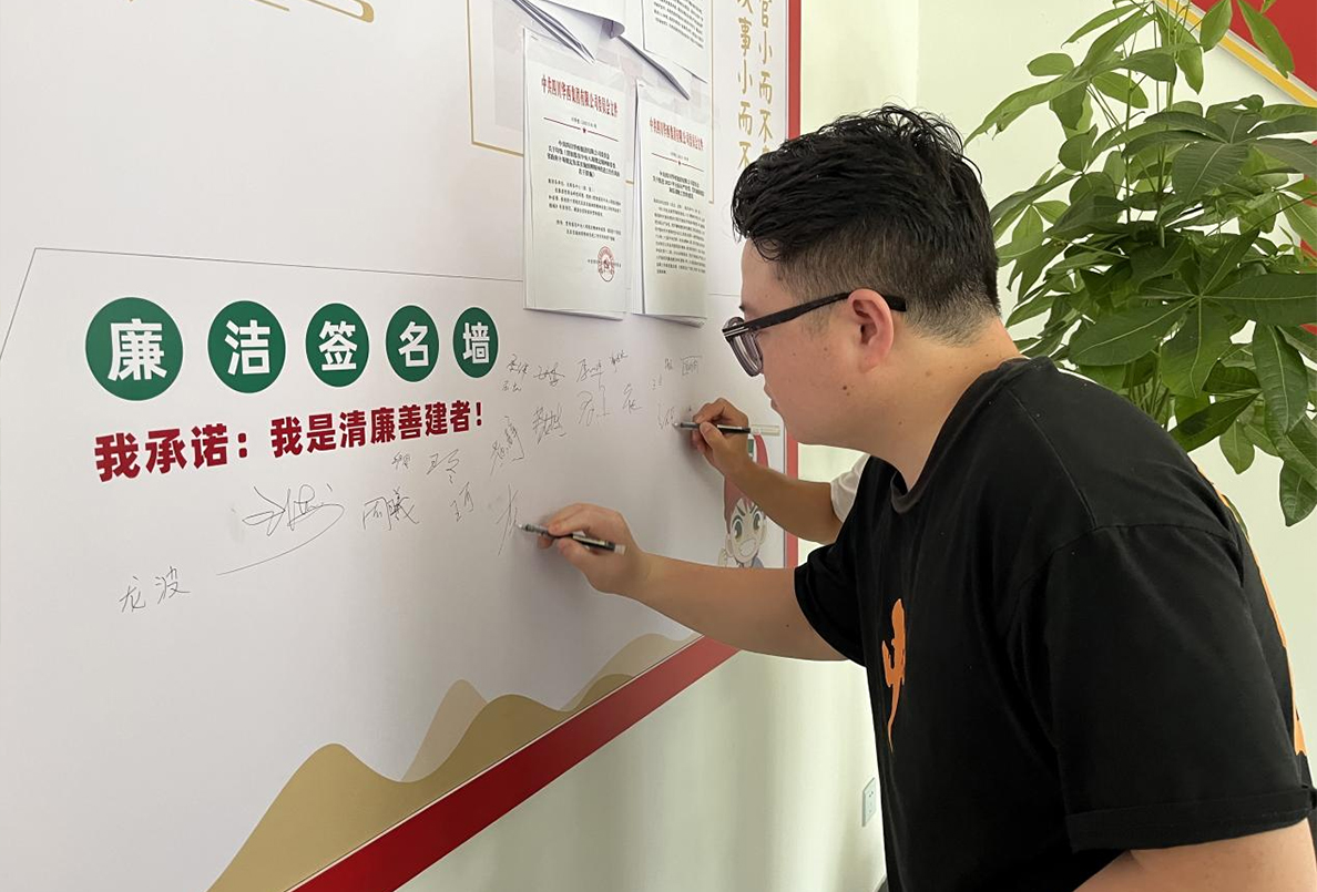 1694574982226716.jpg 1694574982226716.jpg