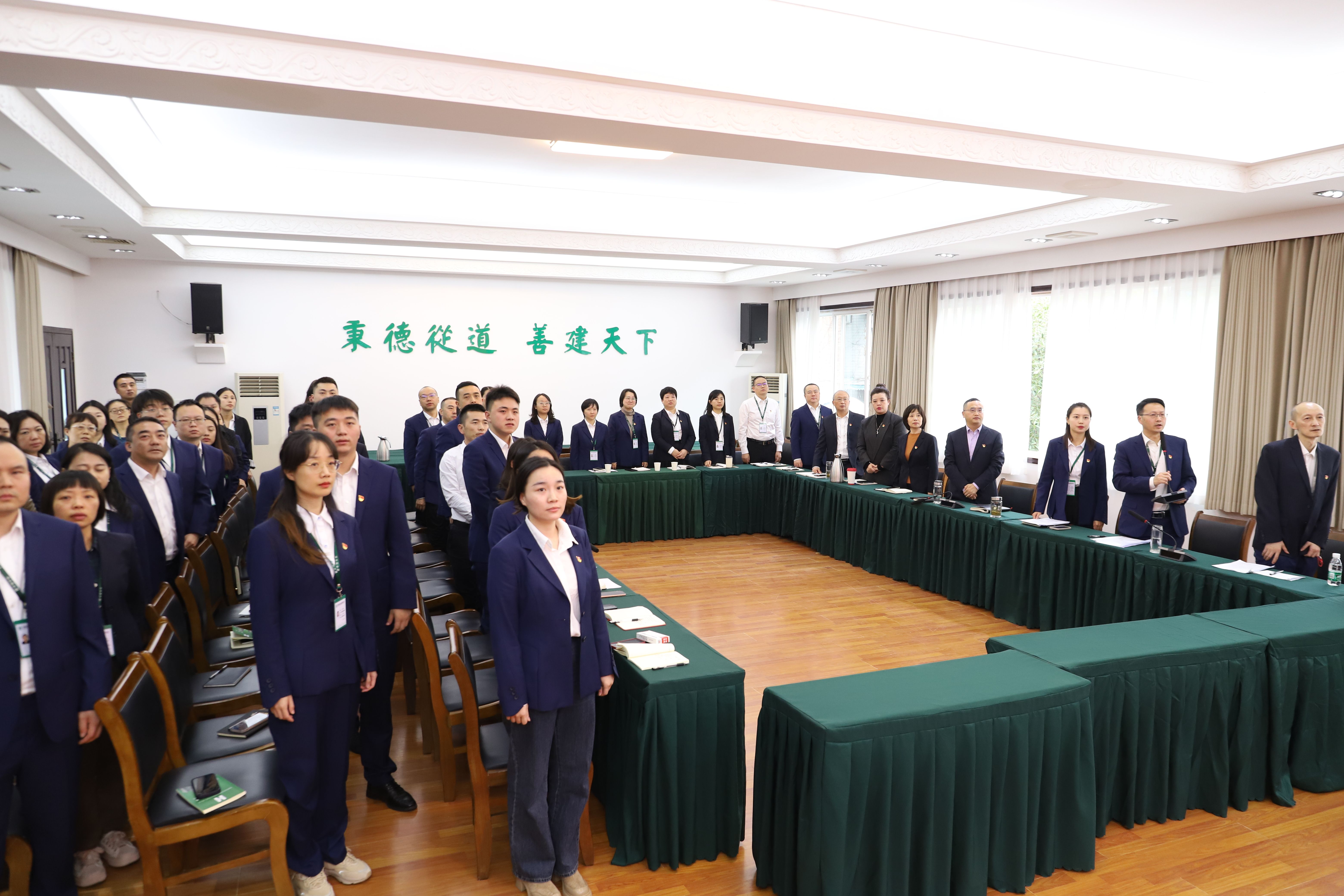 1699493496617924.jpg 1699493496617924.jpg