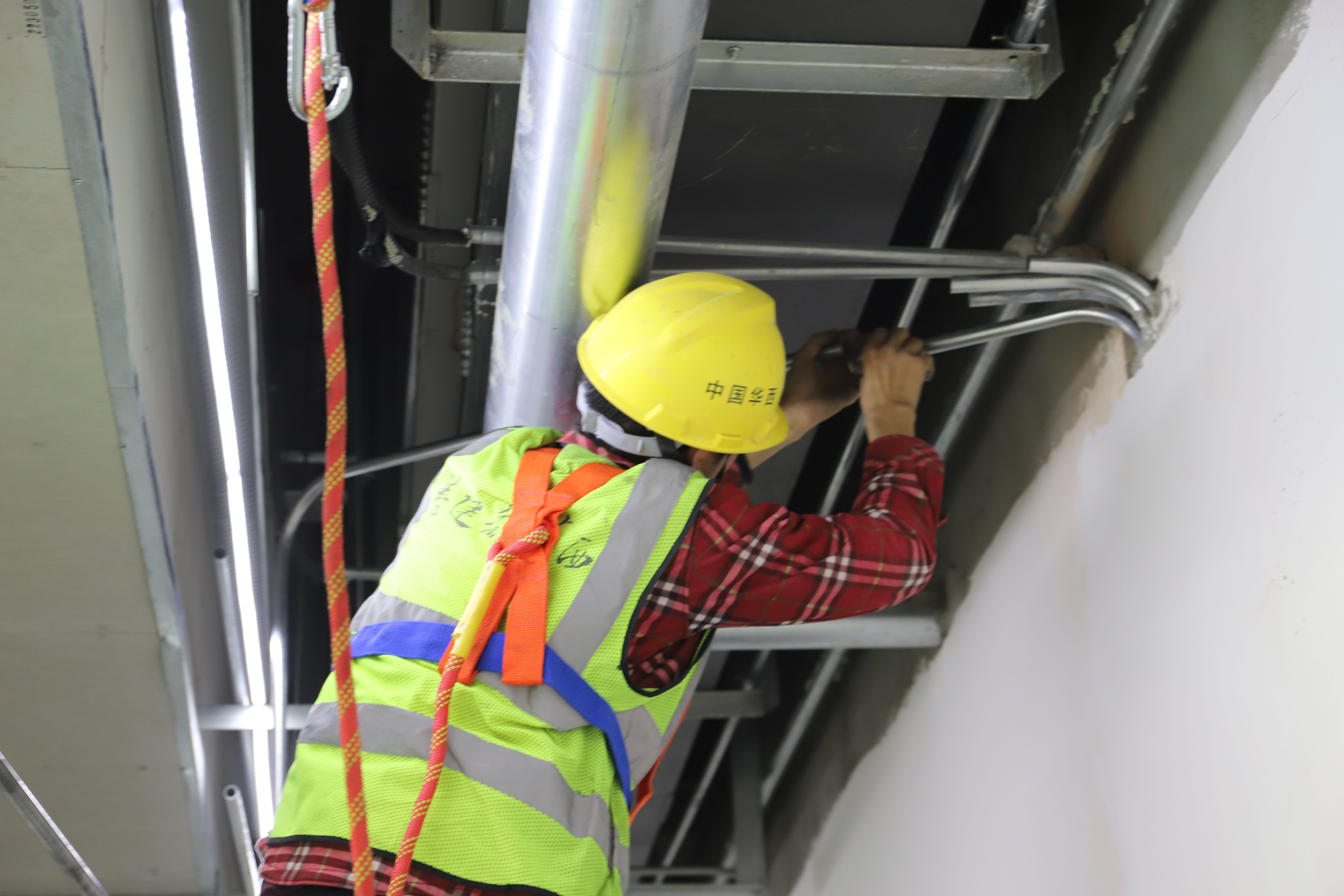 1703822179338271.jpg 1703822179338271.jpg