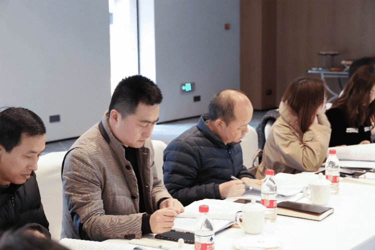 1705042398197296.gif 1705042398197296.gif