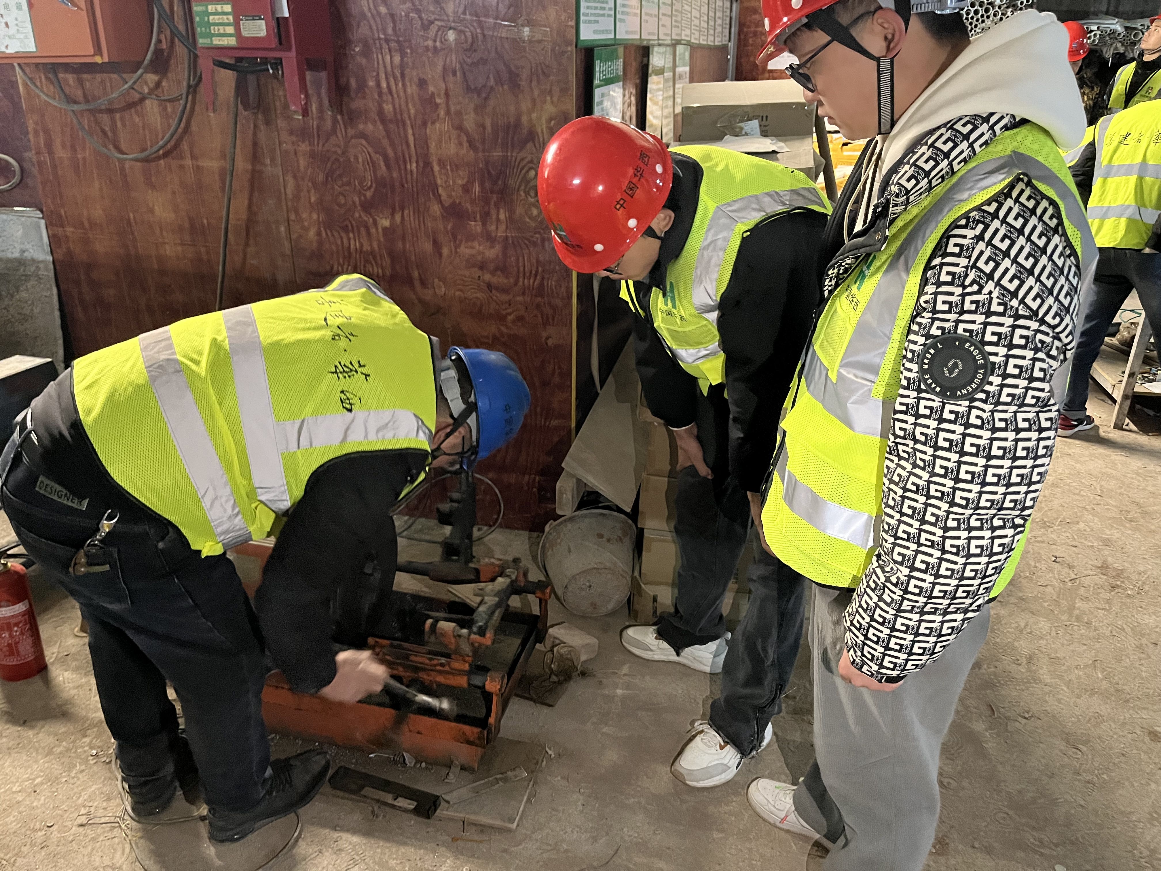 1709169557221442.jpg 1709169557221442.jpg