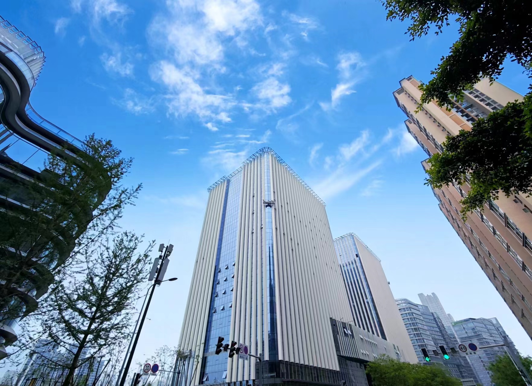 1713509170767756.jpg 1713509170767756.jpg