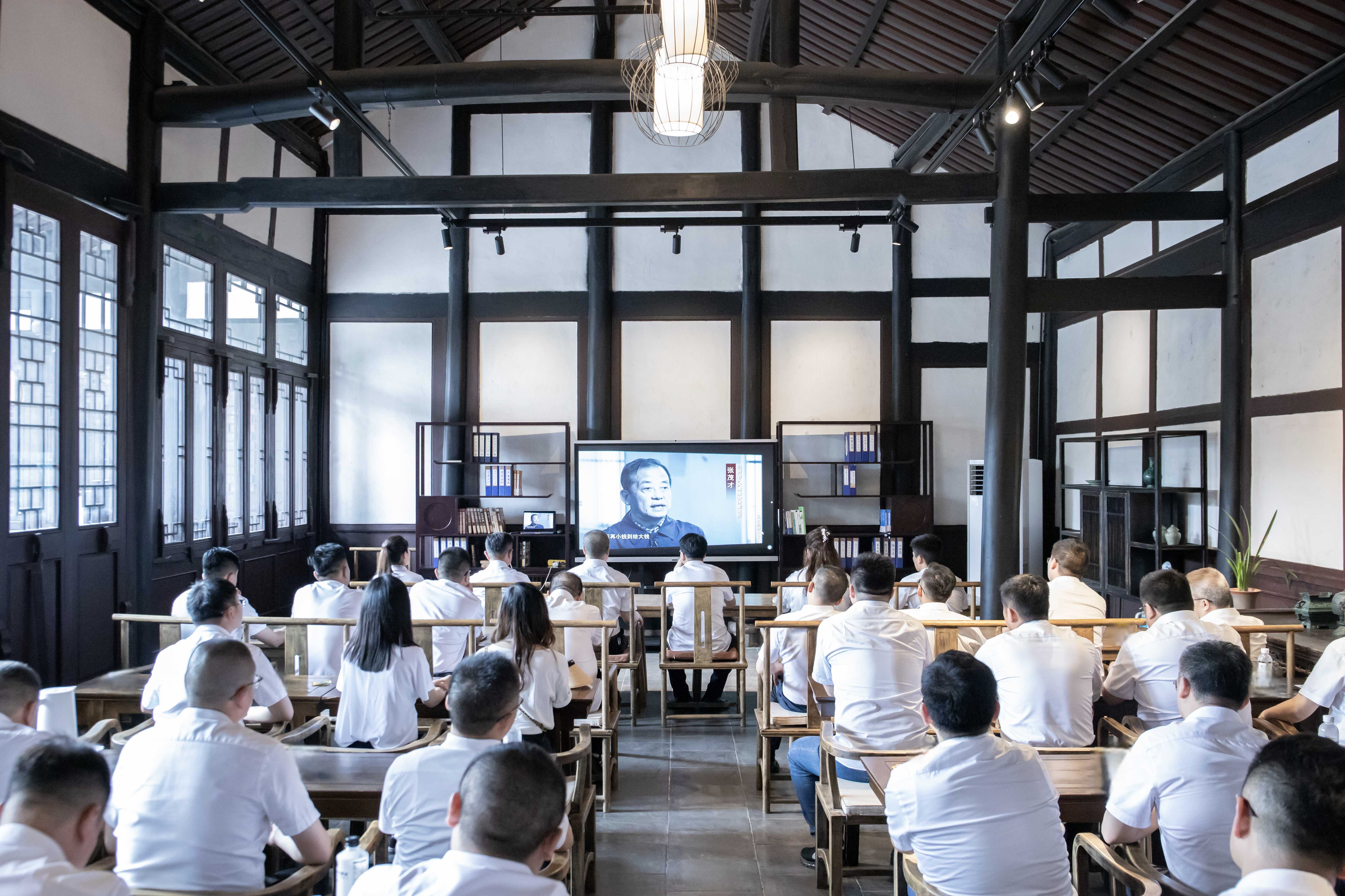 1716797636923290.jpg 1716797636923290.jpg