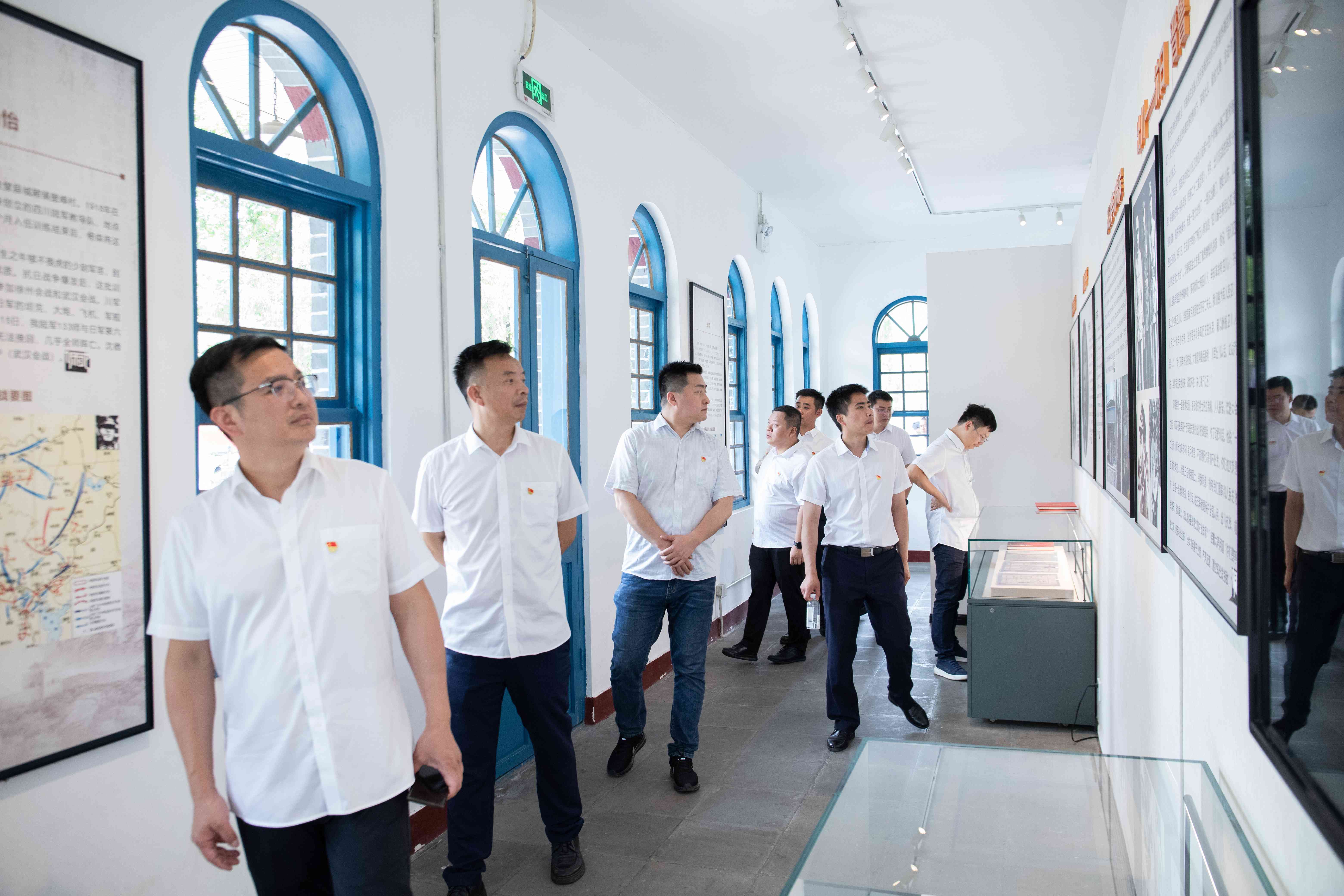 1716798055384640.jpg 1716798055384640.jpg