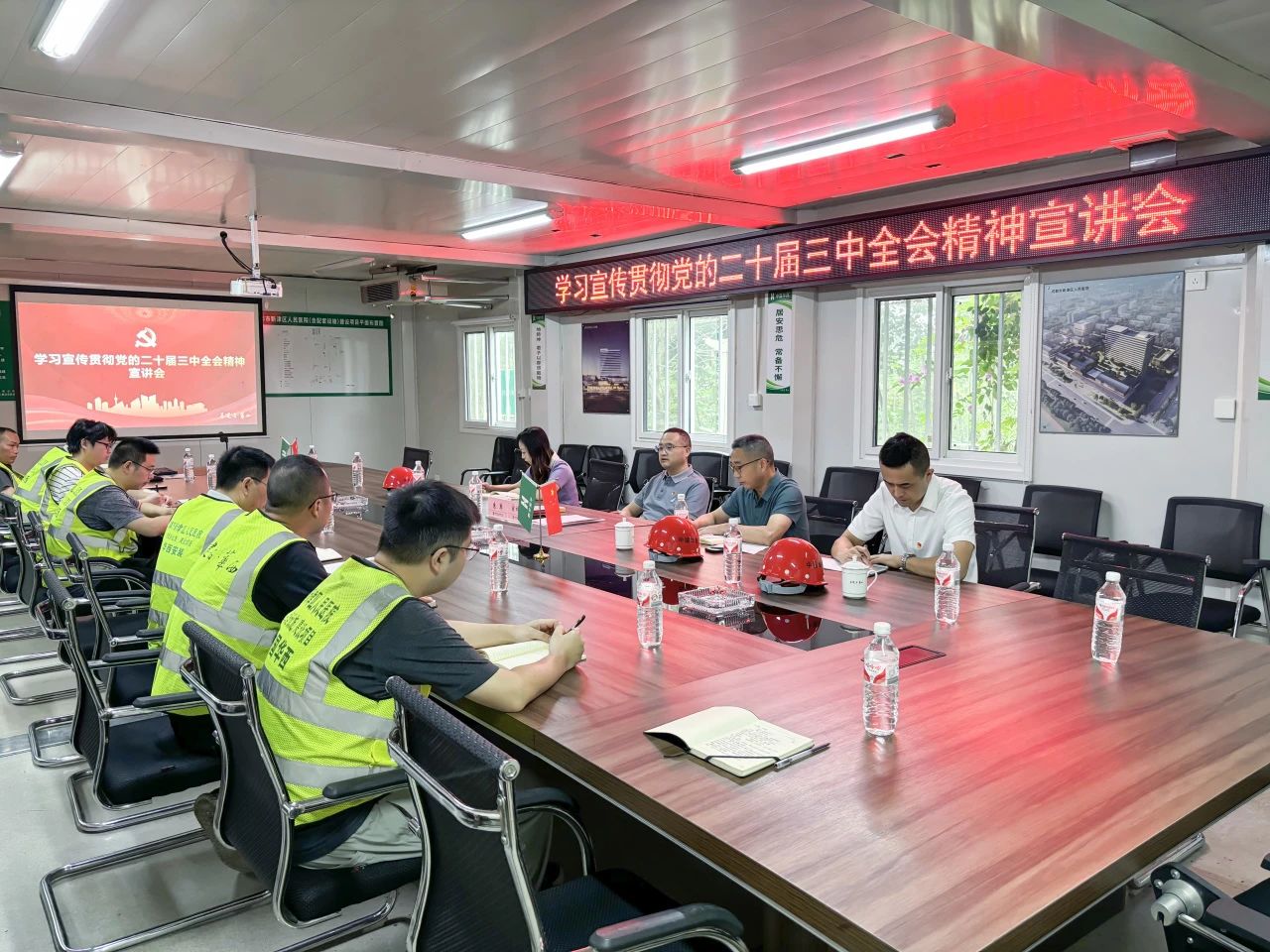 1727243639557911.jpg 1727243639557911.jpg