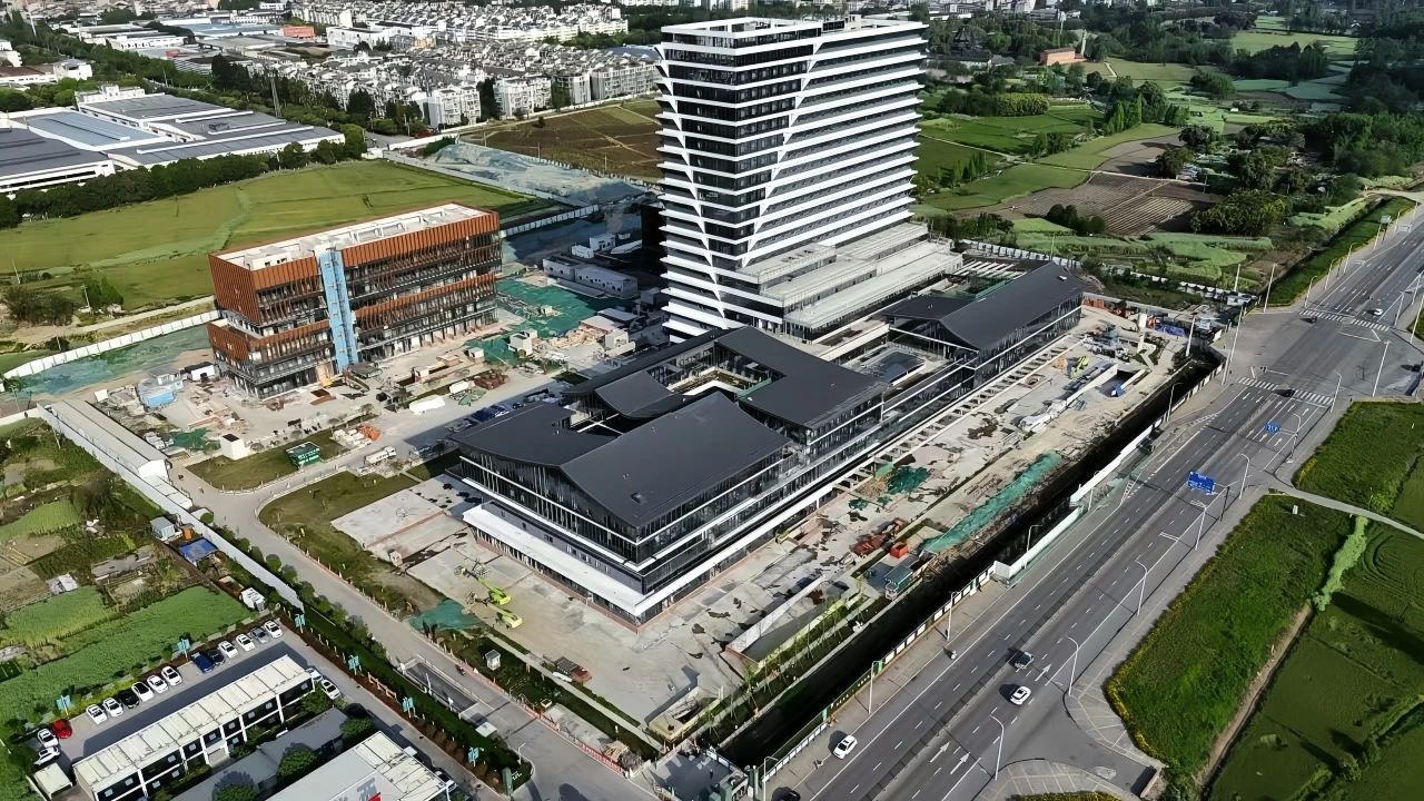 1731918726255760.jpg 1731918726255760.jpg