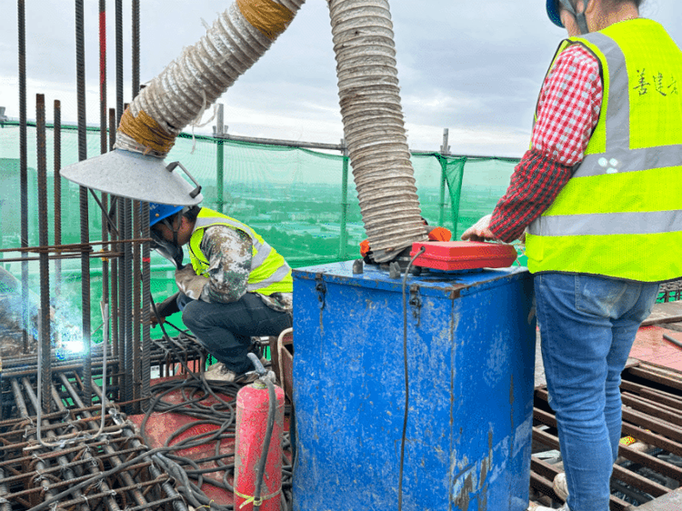 1731920162919818.gif 1731920162919818.gif