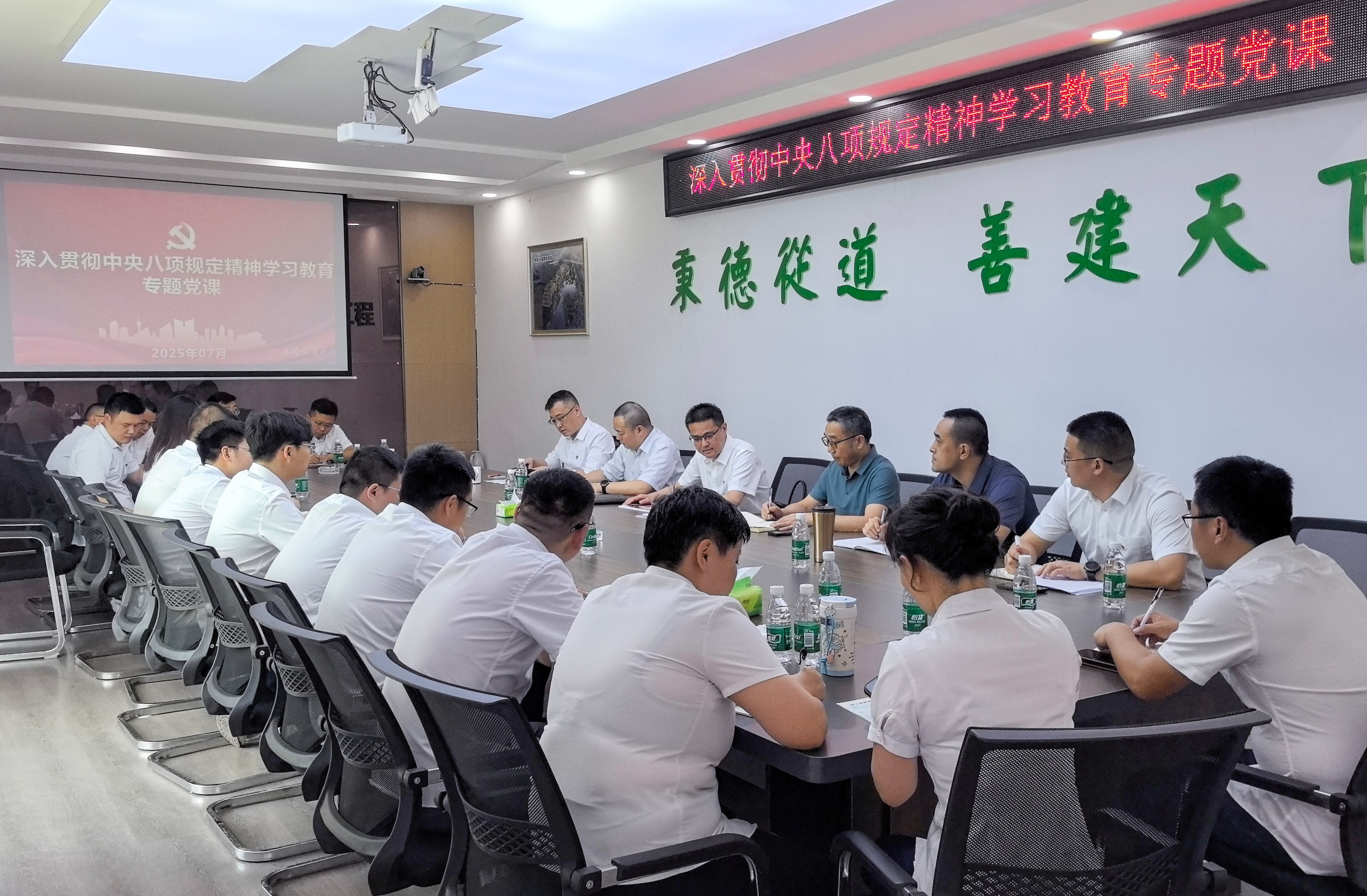 1752218994430881.jpg 1752218994430881.jpg